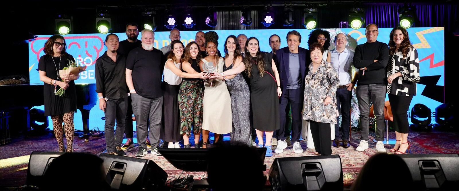 Ampro-Globes-Awards.png
