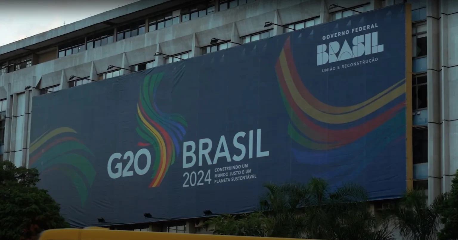 Painel-G20-OOH