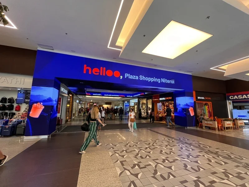 hello no Plaza Shopping Niterói