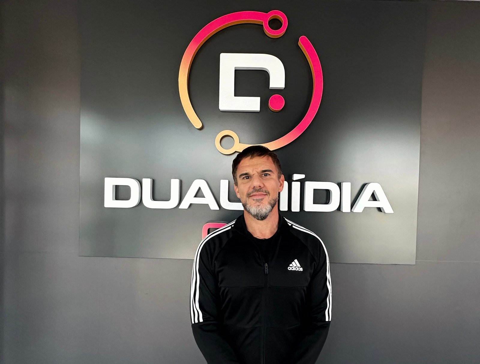 Dual OOH Mídia Anuncia André Figueiredo como Diretor de Criação