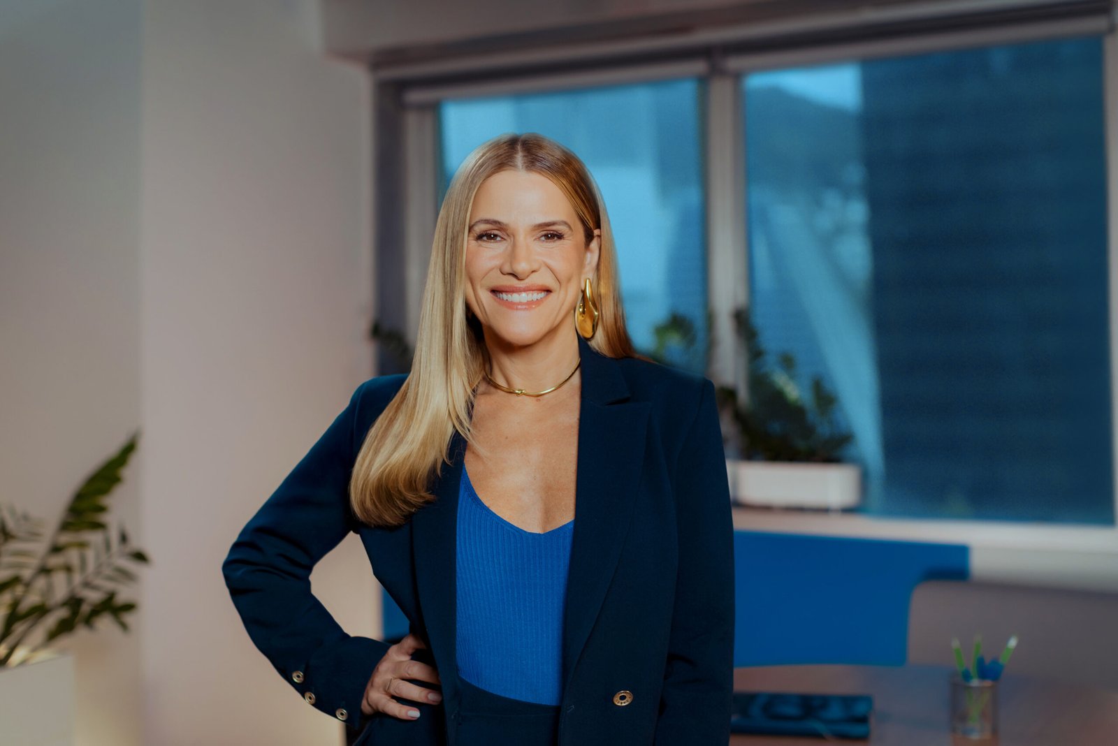 Onfly lança campanha com Ingrid Guimarães visando autoridade da marca no mercado B2B