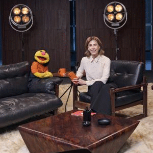 Adênia Chloe estreia em "Tá Feito com Fernanda Torres"